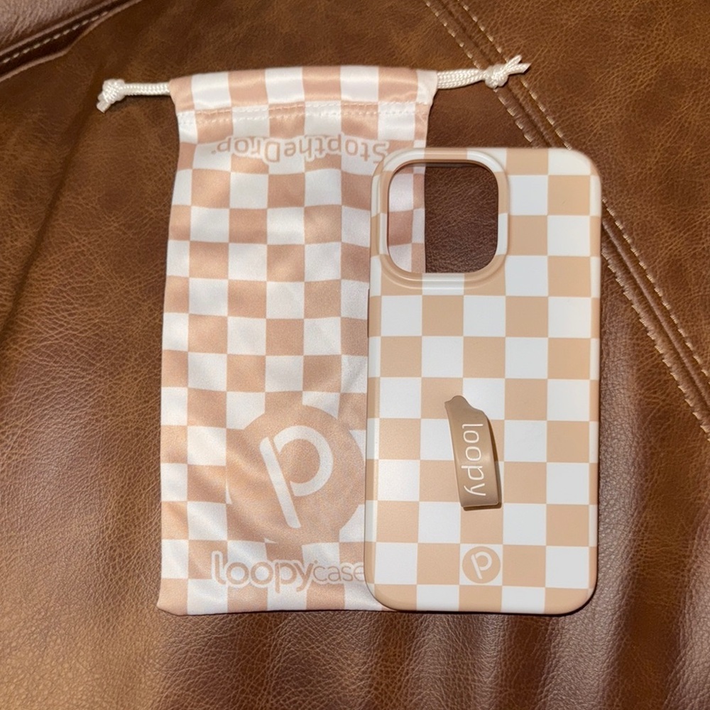 Loopy Case Tan Checkered iPhone 15 Pro Max Case
